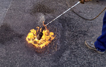 Luddington flat roofing repairs